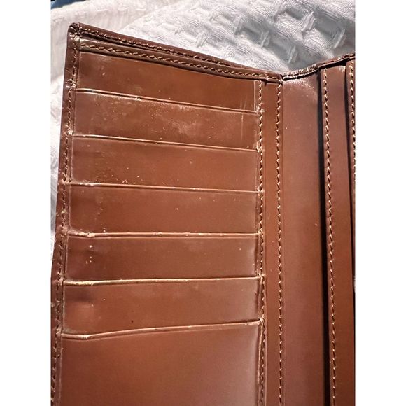 GUC GUCCI Smooth Leather Wallet with G Clasp - Picture 6 of 16